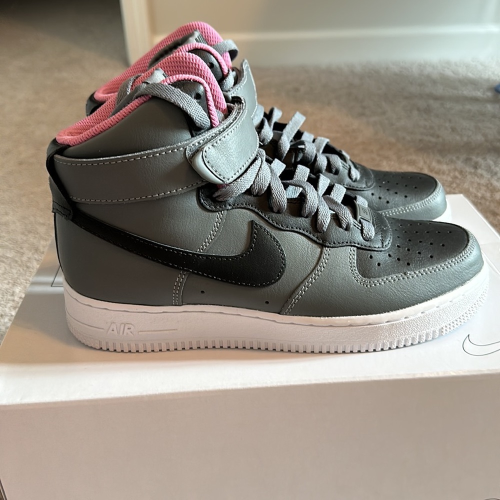 Nike Air high tops - Picture 4 of 7